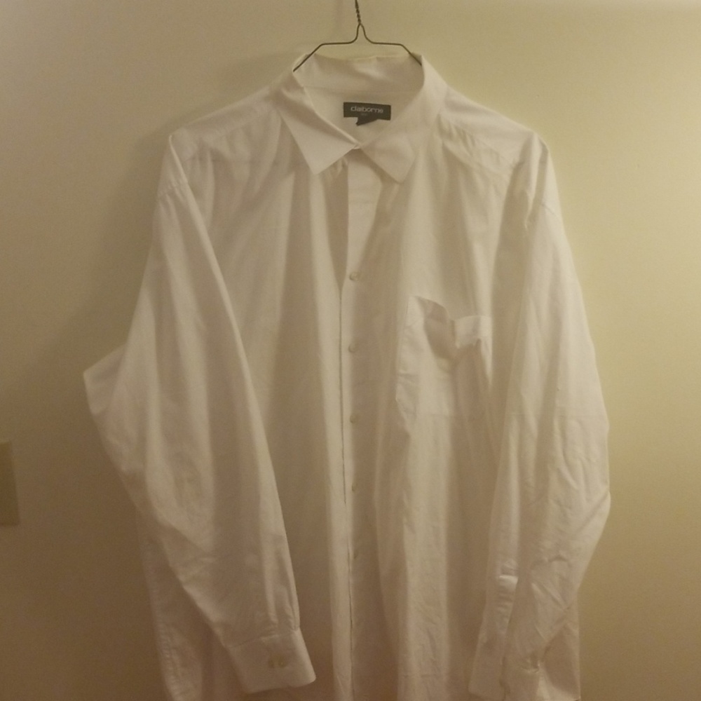 Men's casual dress shirt